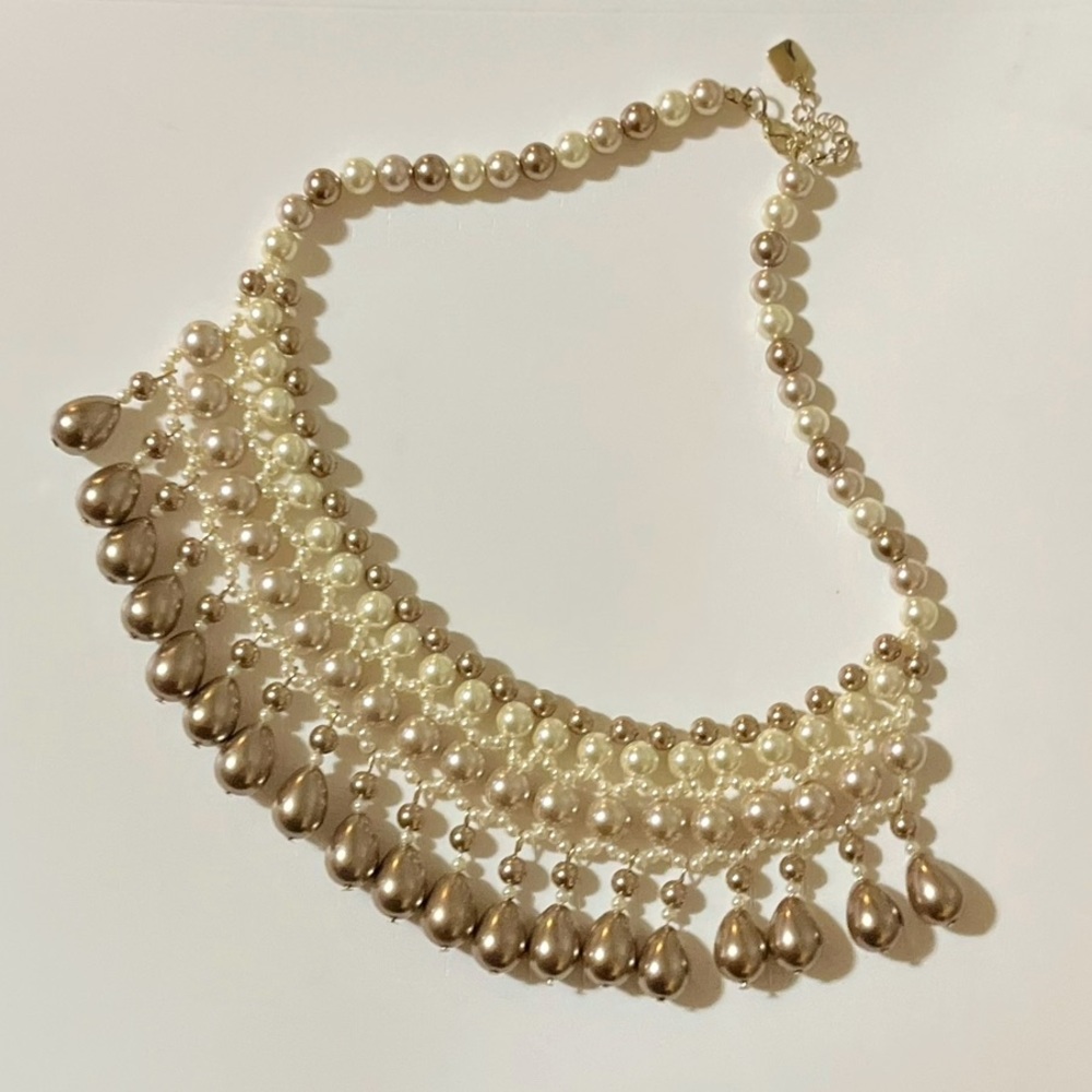 Elegant Pearl Bib Necklace